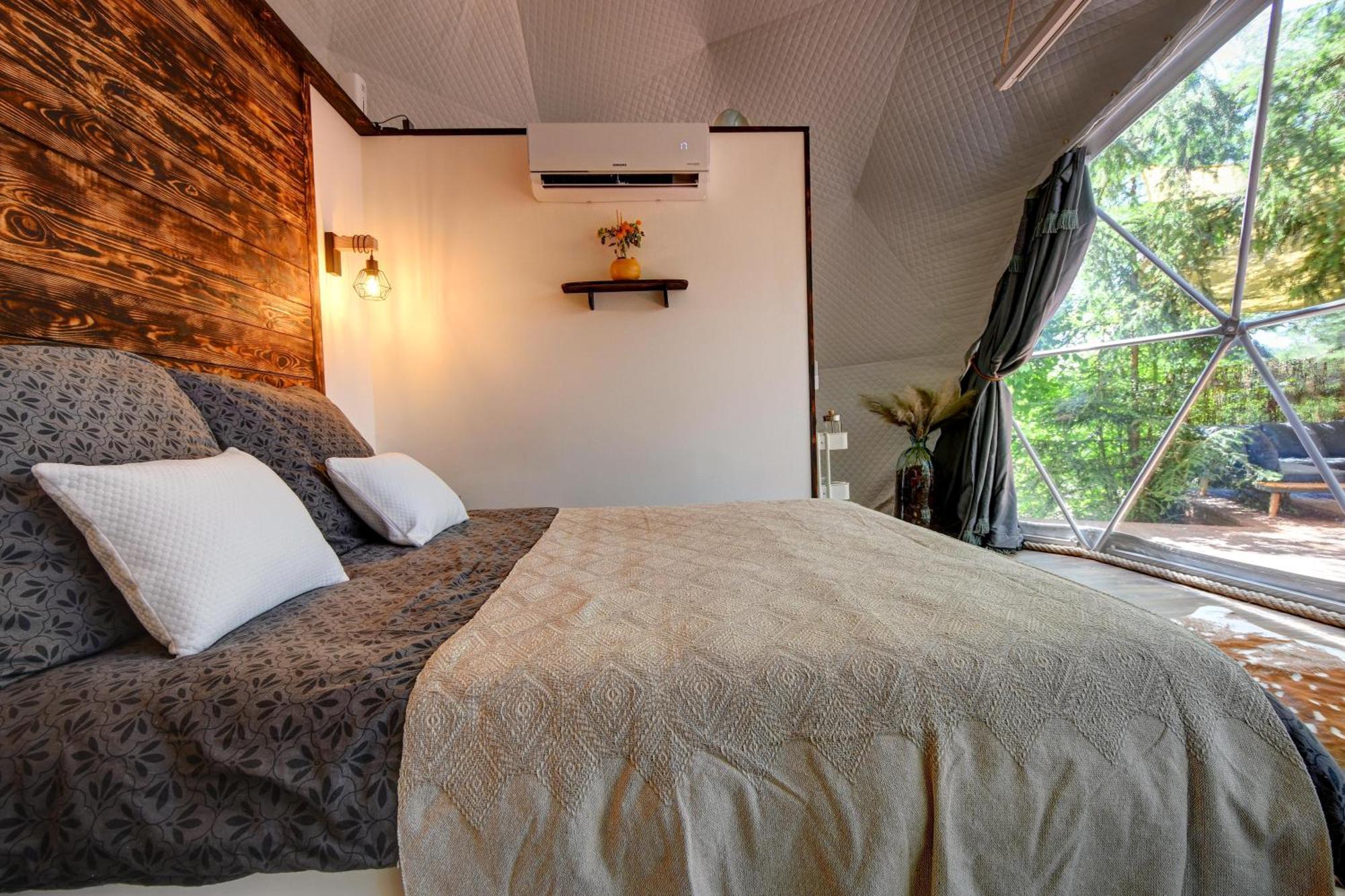 Tiche Misto Glamping Hotell Slapy  Eksteriør bilde